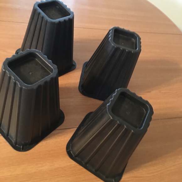 Bed Risers - Picture 2 of 6